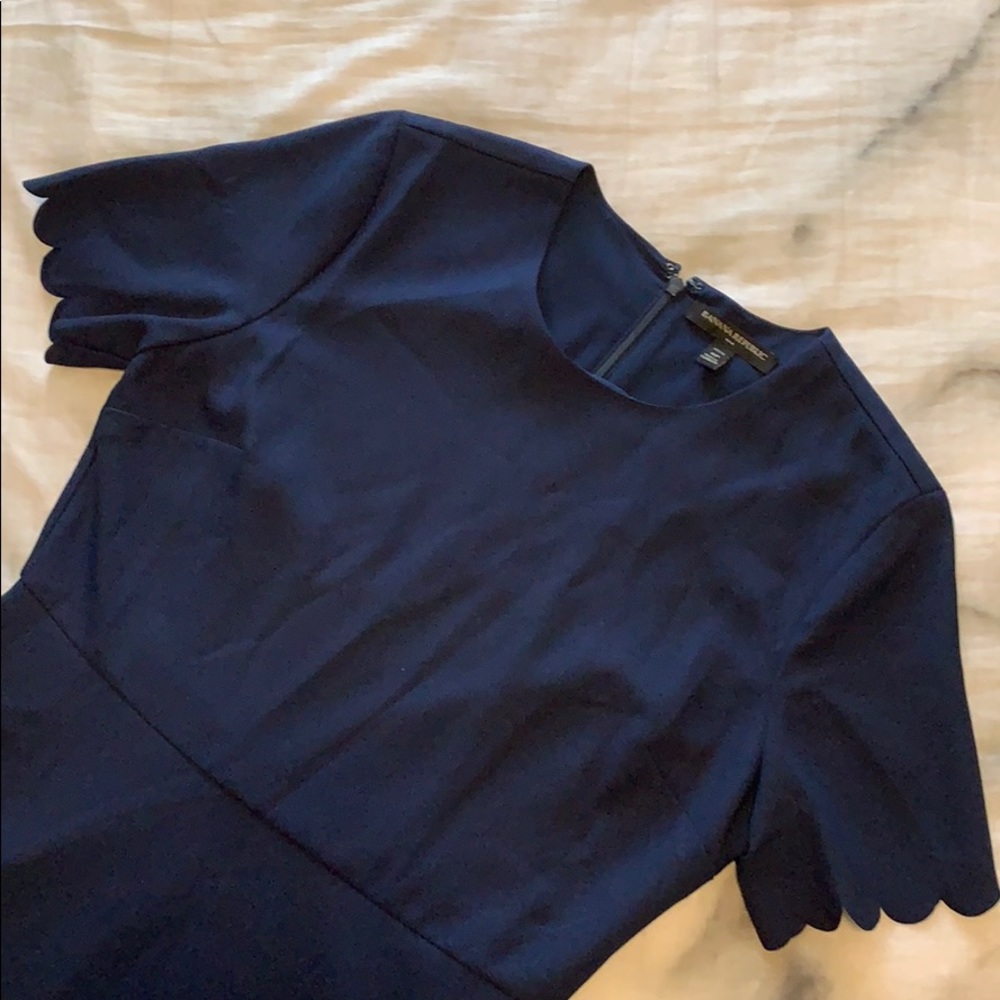 NAVY DRESS WITH SCALLOP EDGES